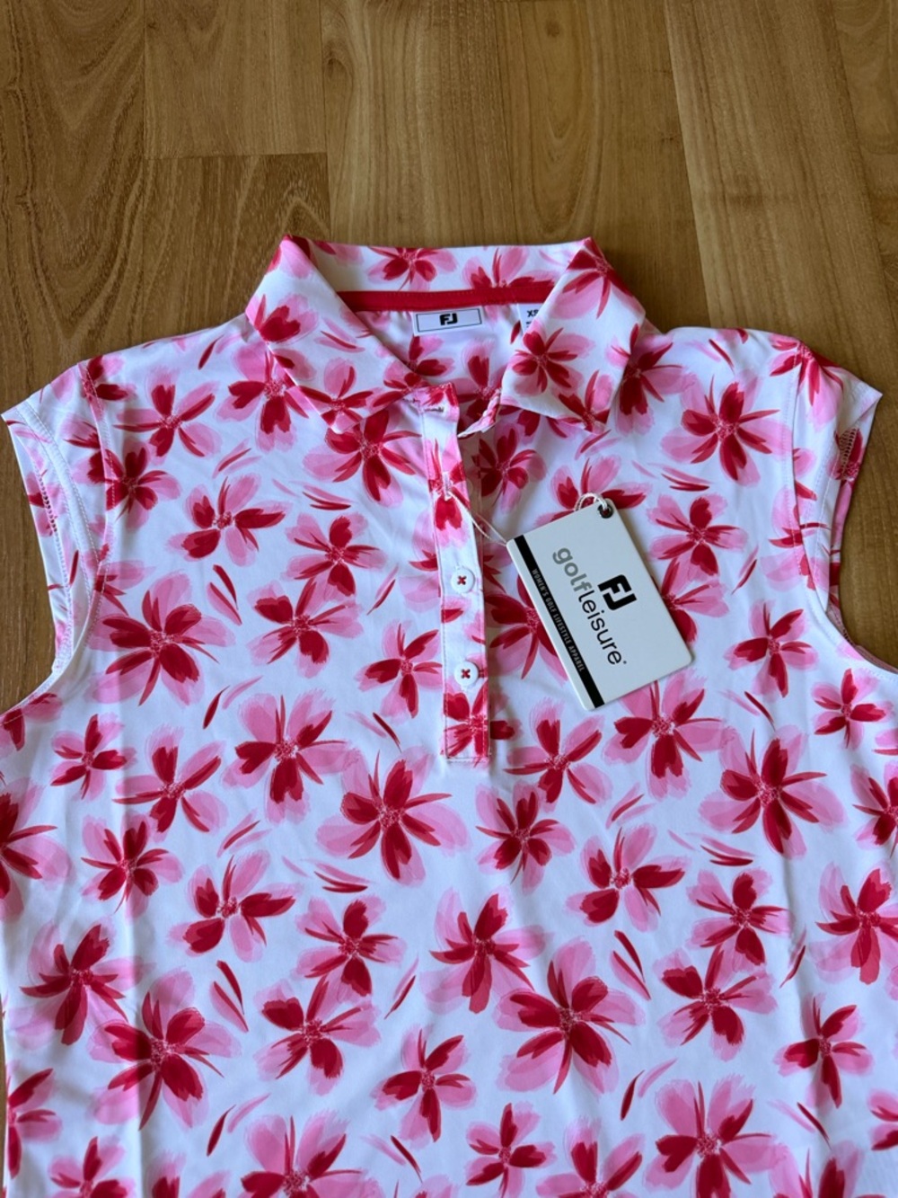 FootJoy NWT women’s cap sleeves floral shirt white red pink size XS super soft - Picture 3 of 8